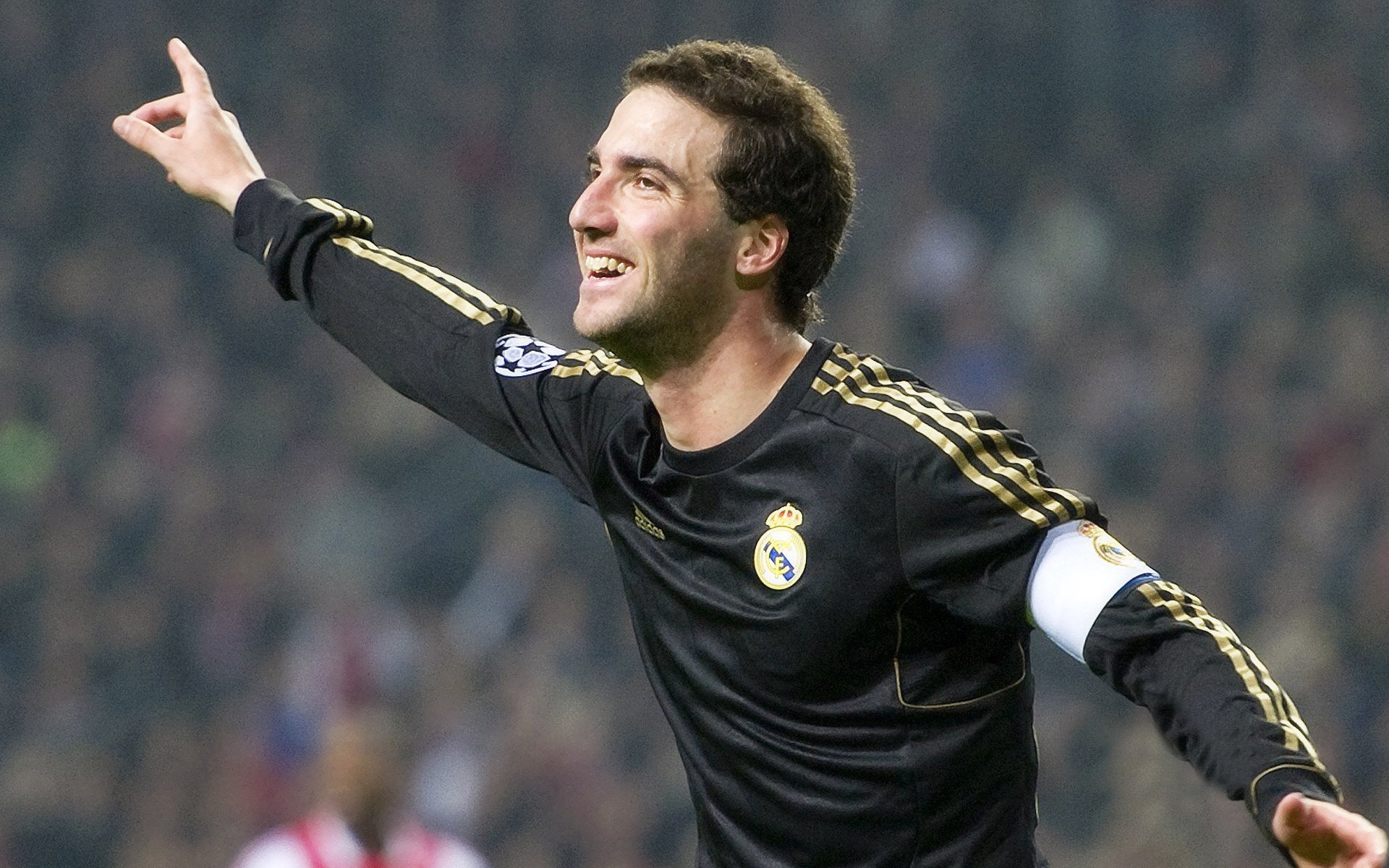 开云体育直播-轻取与重负，当波尔以一人之力扛起瑞典的胜利